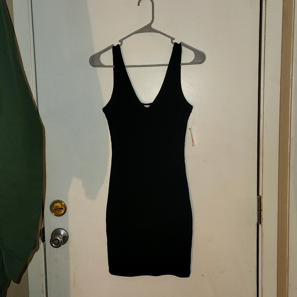 Classy v- neck black dress